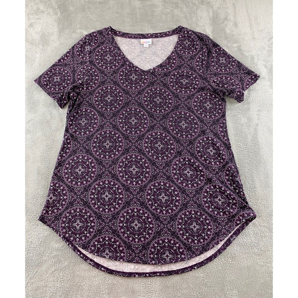 LuLaRoe Christy V-Neck Tee Purple Mandala Bandana Print Short Sleeve Large
